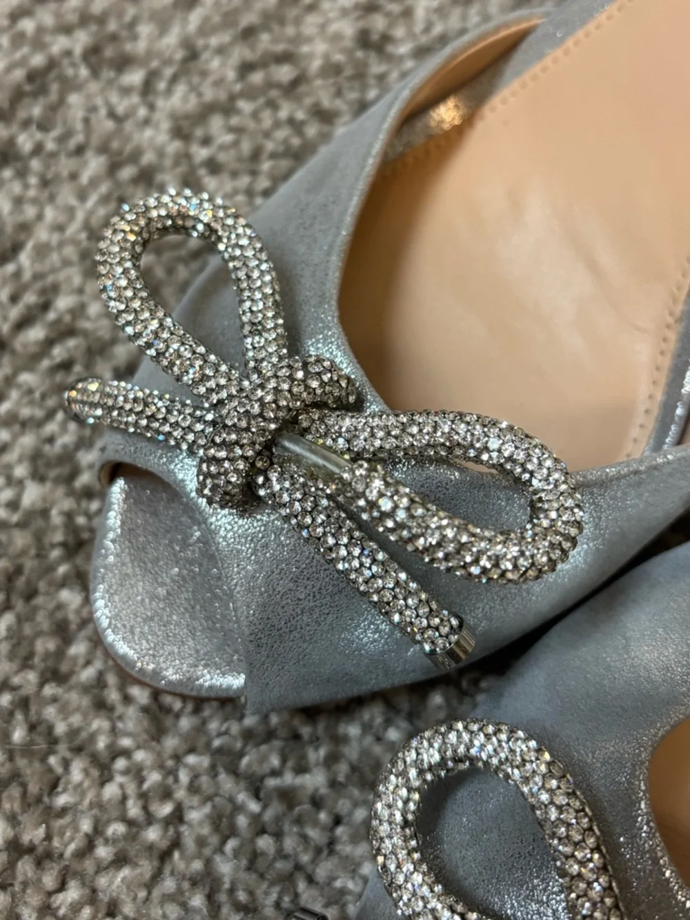 Veronica Beard Gadot Metallic Silver Rhinestone Bow Peep‎ Toe Heels